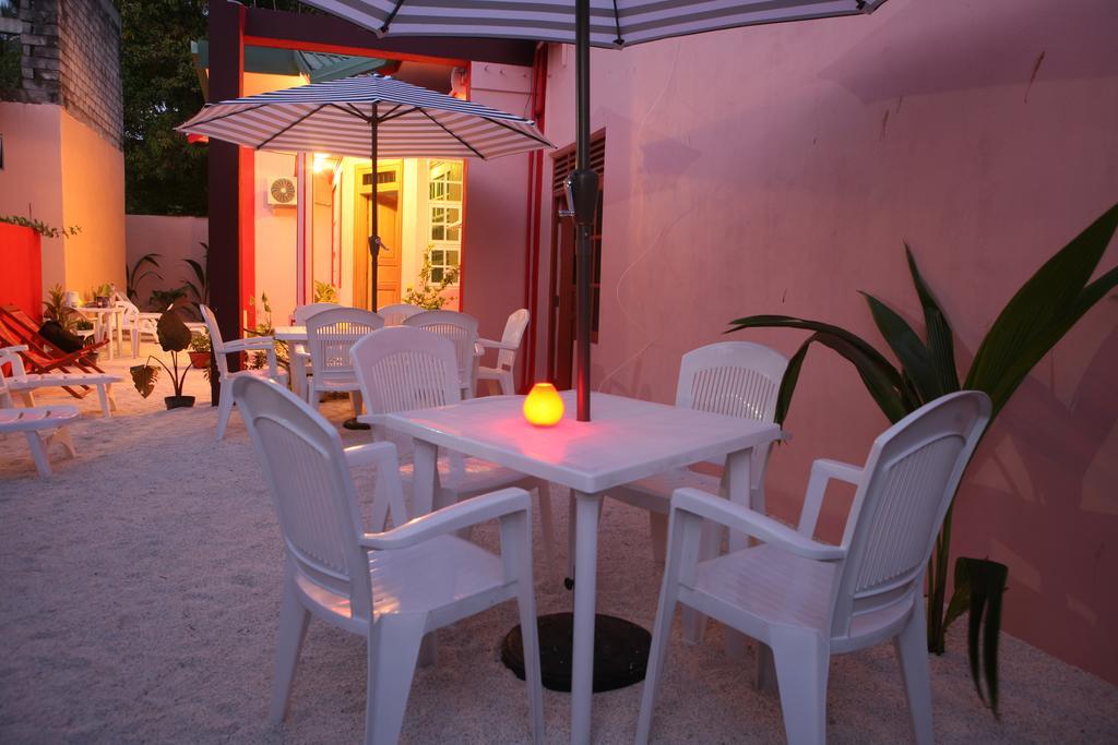 Hotel Equa Reef Maldives Addu City Zewnętrze zdjęcie
