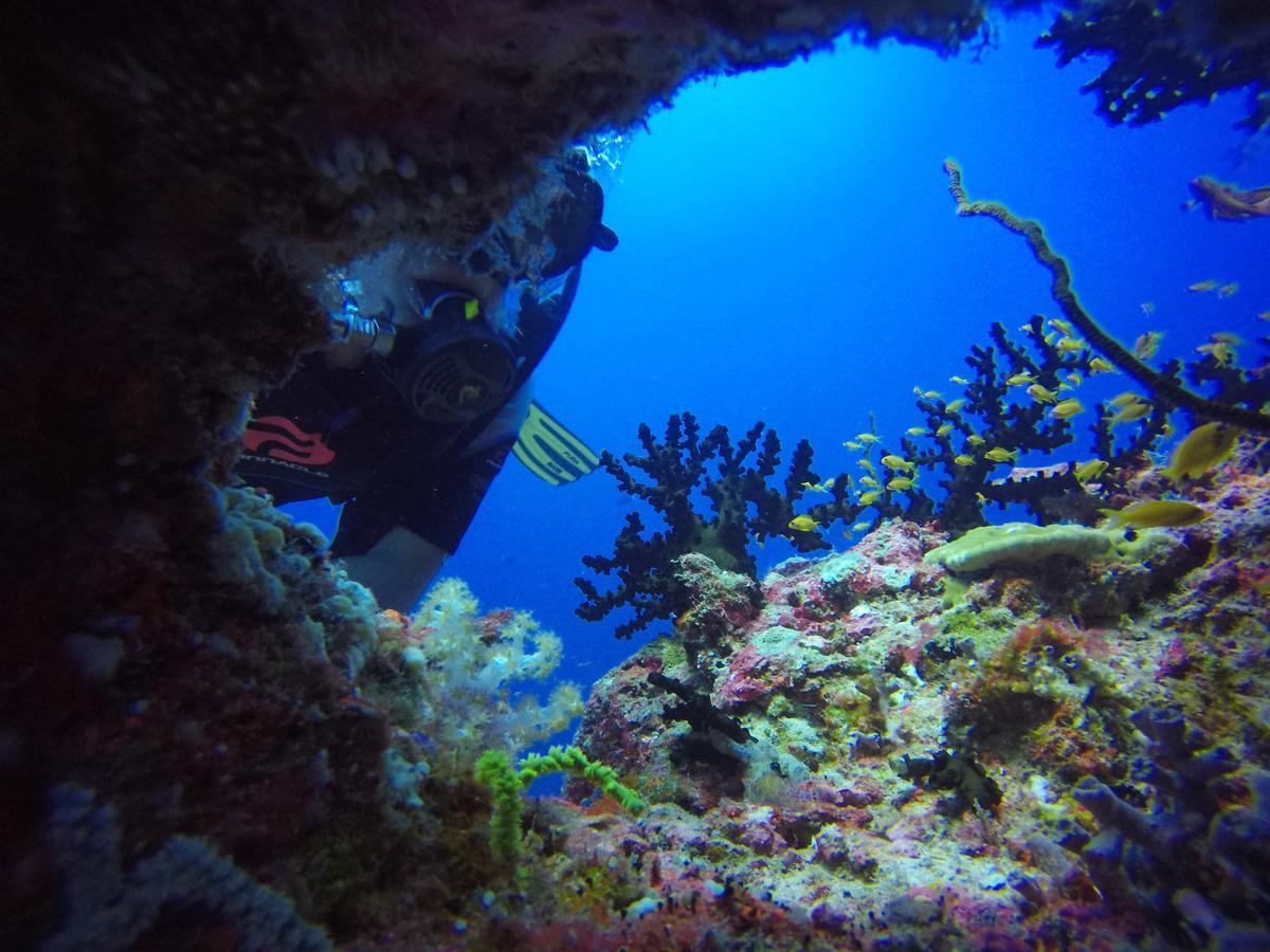 Hotel Equa Reef Maldives Addu City Zewnętrze zdjęcie
