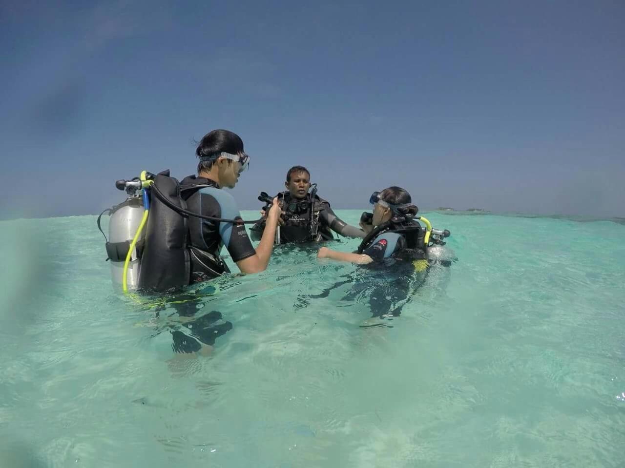 Hotel Equa Reef Maldives Addu City Zewnętrze zdjęcie